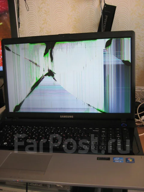 Samsung 300E7A. 2,2����, ��� 4 ��, ���� 320��� ����
