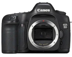 Canon EOS 5D Body. 10 - 14.9 ��