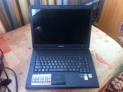 Samsung R720. ��� 256 �� � ������, WiFi, Bluetooth ����
