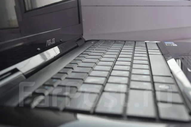 ASUS K40IN. 2,1����, ��� 3072 ��, ���� 250���, WiFi: 1, ����������� �� 3��. ����