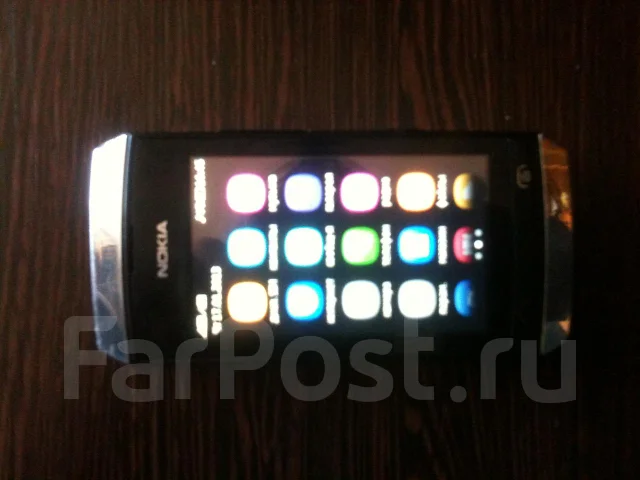 Nokia Asha 305 ����