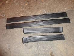Порог пластиковый. Toyota Verossa, GX110, JZX110, GX115 Toyota Mark II, GX110, JZX110 Toyota Mark II Wagon Blit, GX110, JZX110, GX115 Двигатели: 1JZFS...
