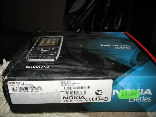 Nokia E51. �/� ����
