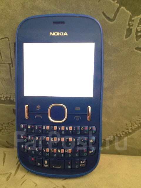 Nokia Asha 200 ����