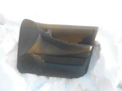 Обшивка двери. Toyota Corolla Fielder, ZZE122G Двигатель 1ZZFE