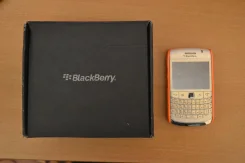 BlackBerry Bold 9700 ����