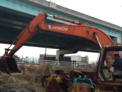 Hitachi EX200. Hitachi ex200-3 ����