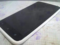 HTC One X