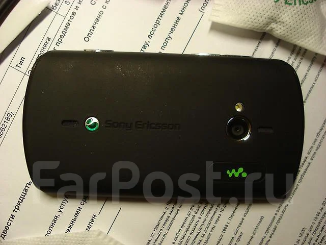 Sony Ericsson Live with Walkman. �/� ����
