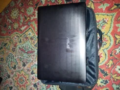 ASUS K73SV. 2,2����, ��� 4 ��, ���� 500���, WiFi, Bluetooth, ����������� �� 3��.