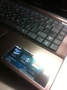 ASUS K43E. 2,1����, ��� 4 ��, ���� 320���, WiFi, Bluetooth, ����������� �� 5��. ����
