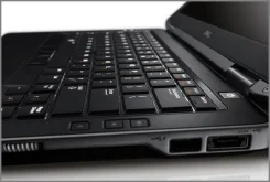 DELL Latitude E6230. 2,3����, ��� 4 ��, ���� 500���, WiFi: 1, Bluetooth: 1, ����������� �� 5��. ����
