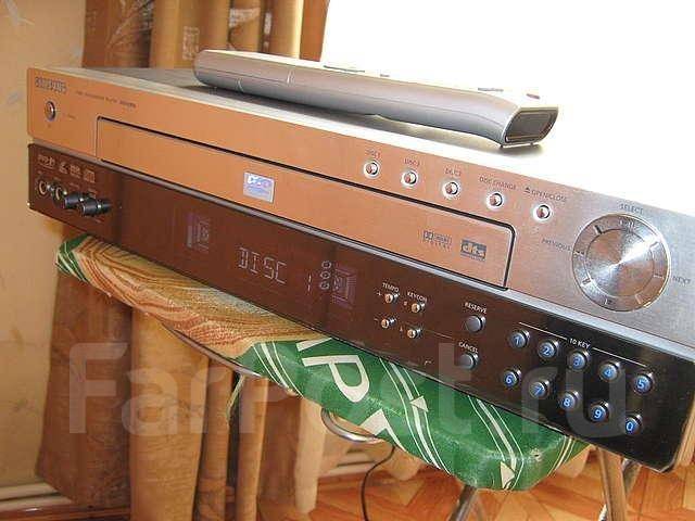 DVD проигрыватель Samsung DVD-K300S + 2 микрофона для караоке - DVD ...
