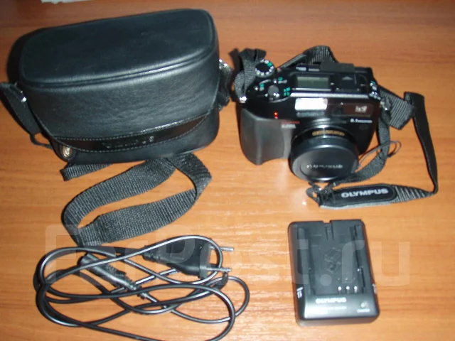 Olympus Camedia C-5060 Zoom. 5 - 5.9 ��, ���: 4� ����