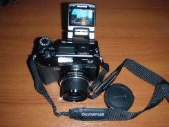 Olympus Camedia C-5060 Zoom. 5 - 5.9 ��, ���: 4� ����