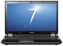 Samsung RC530. 2,4����, ��� 6 ��, ���� 500���, WiFi: 1, Bluetooth: 1, ����������� �� 3��. ����
