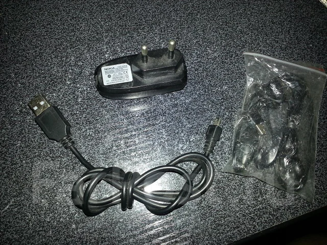 Nokia E71. ����� ����