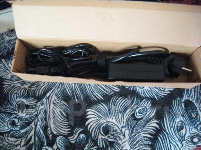 Samsung N102. ��� 1024 ��, ���� 320��� ����