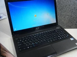 ASUS K52F. 2,2����, ��� 4 ��, ���� 320���, WiFi, ����������� �� 2��. ����