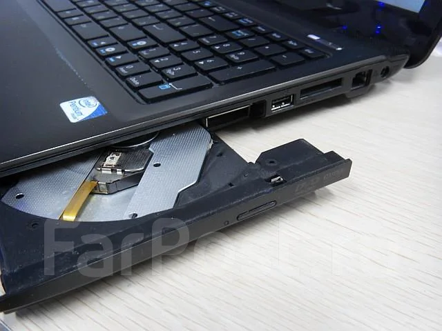 ASUS K52F. 2,2����, ��� 4 ��, ���� 320���, WiFi: 1, ����������� �� 2��. ����