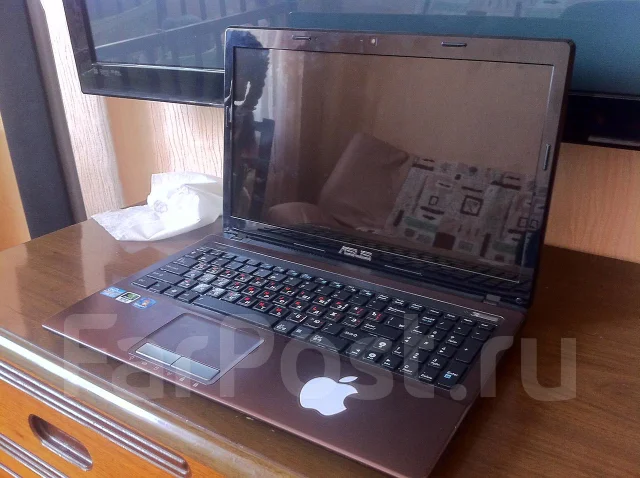ASUS K53Sd. 2,2����, ��� 8 ��, ���� 720���, ����������� �� 8��. ����