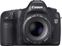 Canon EOS 5D Kit. 10 - 14.9 ��
