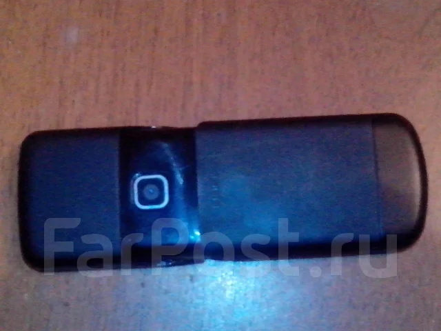 Nokia 8600 Luna ����