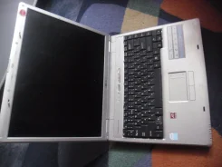 LG E500. 1,7����, ��� 512 �� ����