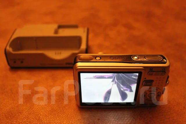 Pentax Optio. 8 - 8.9 ��, ���: 3� ����