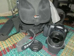 Samsung NX10 Kit. 10 - 14.9 ��