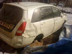 Suzuki Aerio Wagon. RB21S103244, M15A1008324 ����