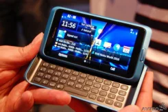 Nokia E7. �/� ����