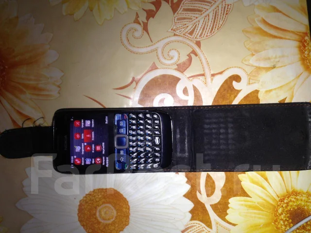 Nokia E63 ����