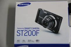 Samsung ST200F. 10 - 14.9 ��, ���: 10� ����