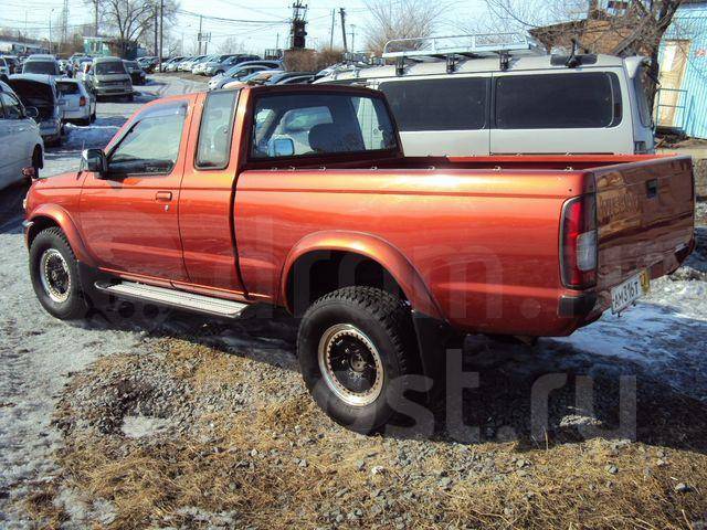 Nissan Datsun Pickup 2000