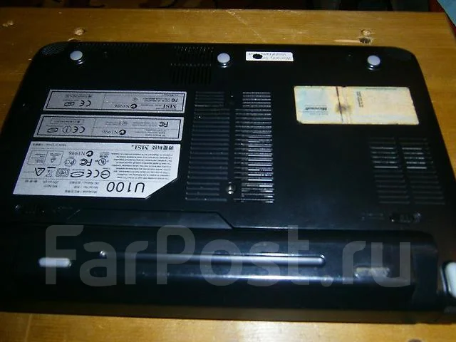 MSI Wind U100. 1,6����, ��� 256 �� � ������, ���� 160���, WiFi: 1, Bluetooth: 1, ����������� �� 2��. ����