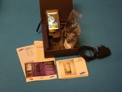 Samsung WiTu SGH-i900 ����