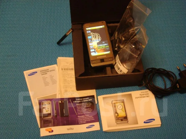 Samsung WiTu SGH-i900 ����
