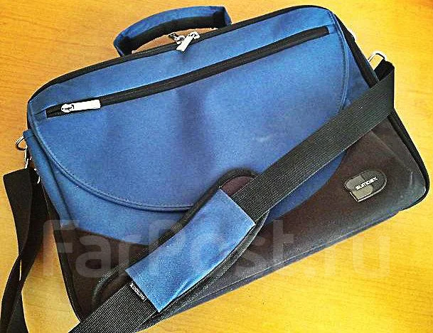 ASUS K40AB. 2,1����, ��� 2048 ��, ���� 250���, WiFi: 1, ����������� �� 1��. ����