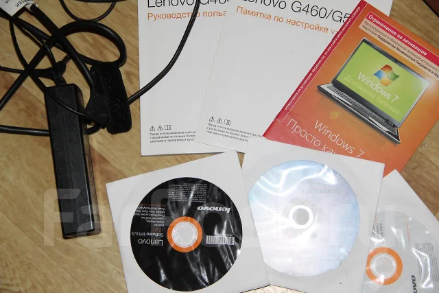 Lenovo G560. 2,4����, ��� 3072 ��, ���� 320��� ����