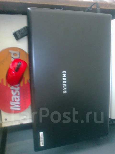 Samsung R519. ��� 4 ��, ���� 320���, ����������� �� 4��. ����
