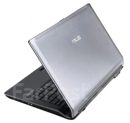 ASUS N53Jn. 2,4����, ��� 4 ��, ���� 320���, WiFi: 1, Bluetooth: 1 ����