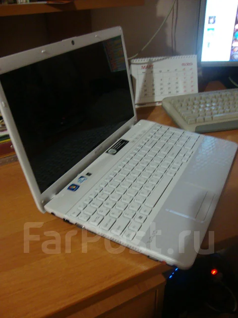 Sony VAIO VPC-EH2E1R. ��� 4 ��, ���� 284���, WiFi: 1, Bluetooth: 1 ����