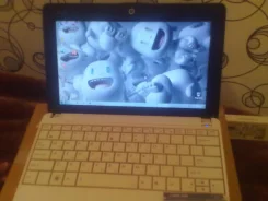 ASUS Eee PC 1005PXD. ��� 256 �� � ������, WiFi ����