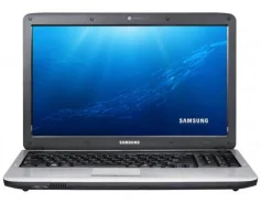 Samsung RV508. 2,3����, ��� 3072 ��, ���� 320���, ����������� �� 3��. ����