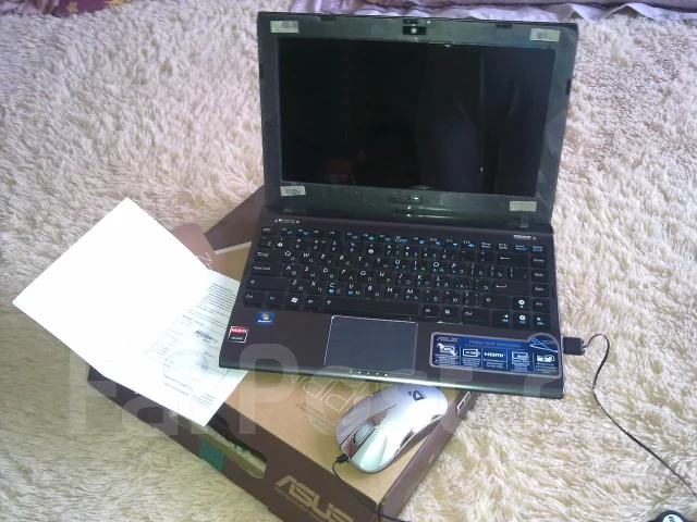 ASUS Eee PC 1225B. ��� 256 �� � ������, WiFi: 1 ����