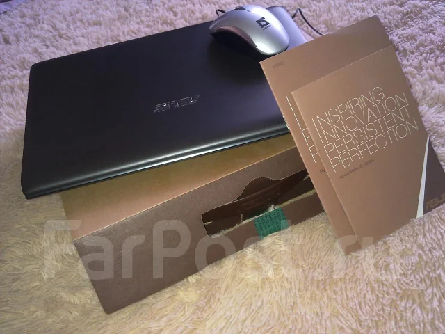 ASUS Eee PC 1225B. ��� 256 �� � ������, WiFi: 1 ����