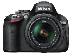 Nikon D5100 Kit. 10 - 14.9 ��