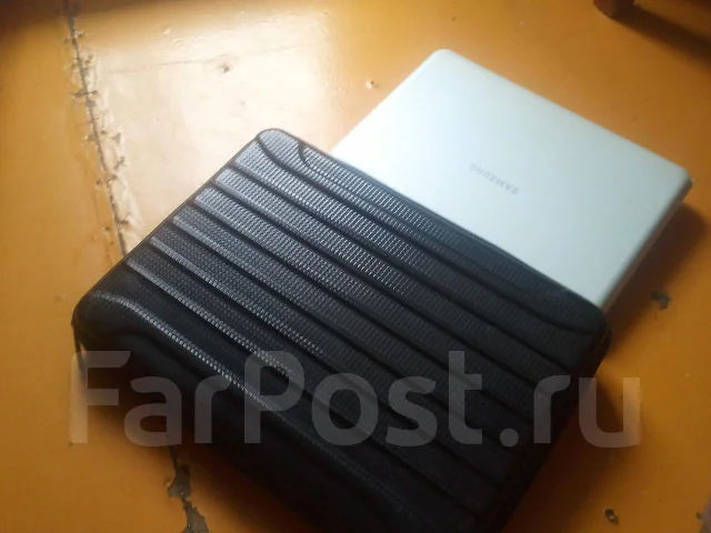 Samsung N130. 1,6����, ��� 1024 ��, ���� 160���, WiFi: 1, Bluetooth: 1 ����