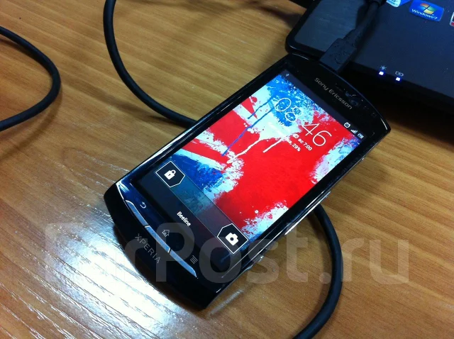 Sony Ericsson Xperia Neo V ����